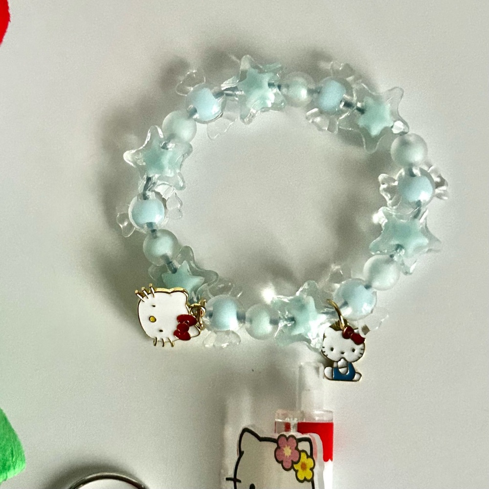 💝Hello Kitty Adorable Christmas Stocking Stuffer 4-Piece Mini Bundle - Picture 3 of 6